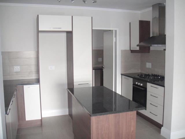 To Let 3 Bedroom Property for Rent in Century City Western Cape